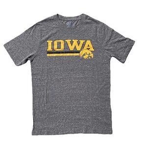 Men's Champion Iowa Hawkeyes T-shirt, size Medium, Gray
